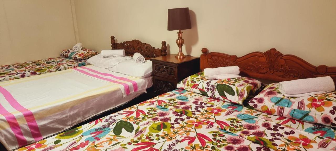 Casa Familya Hotel Batac Luaran gambar