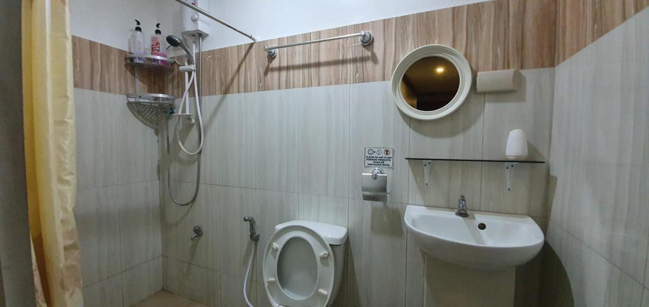 Casa Familya Hotel Batac Luaran gambar