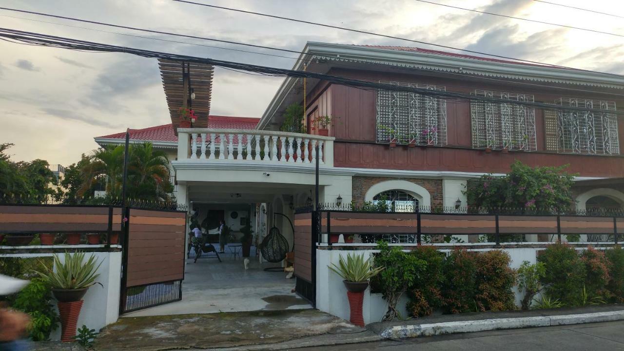 Casa Familya Hotel Batac Luaran gambar